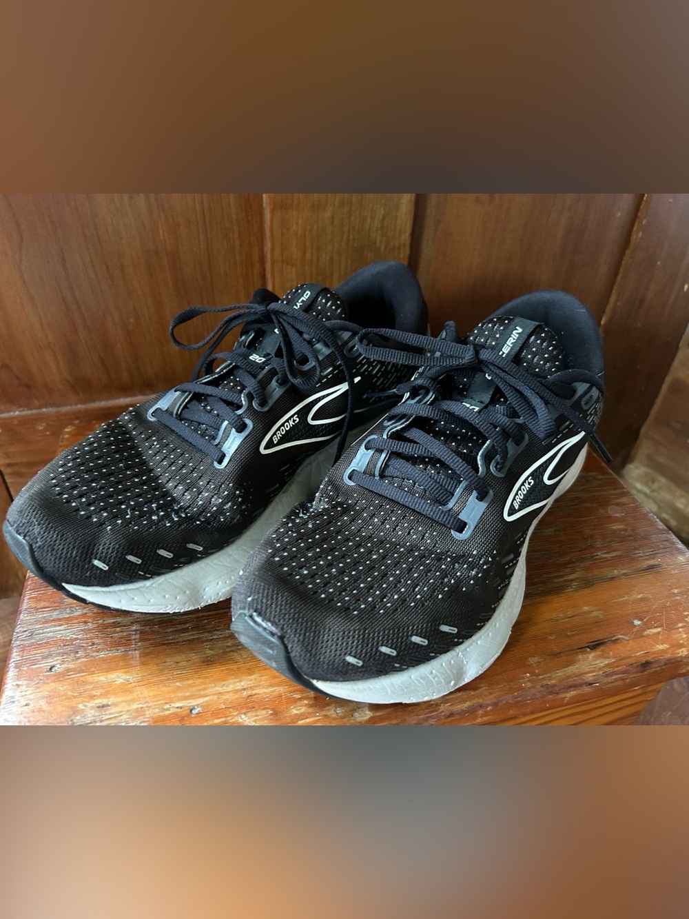 Brooks Black and Gray Men's Athletic Running Shoes